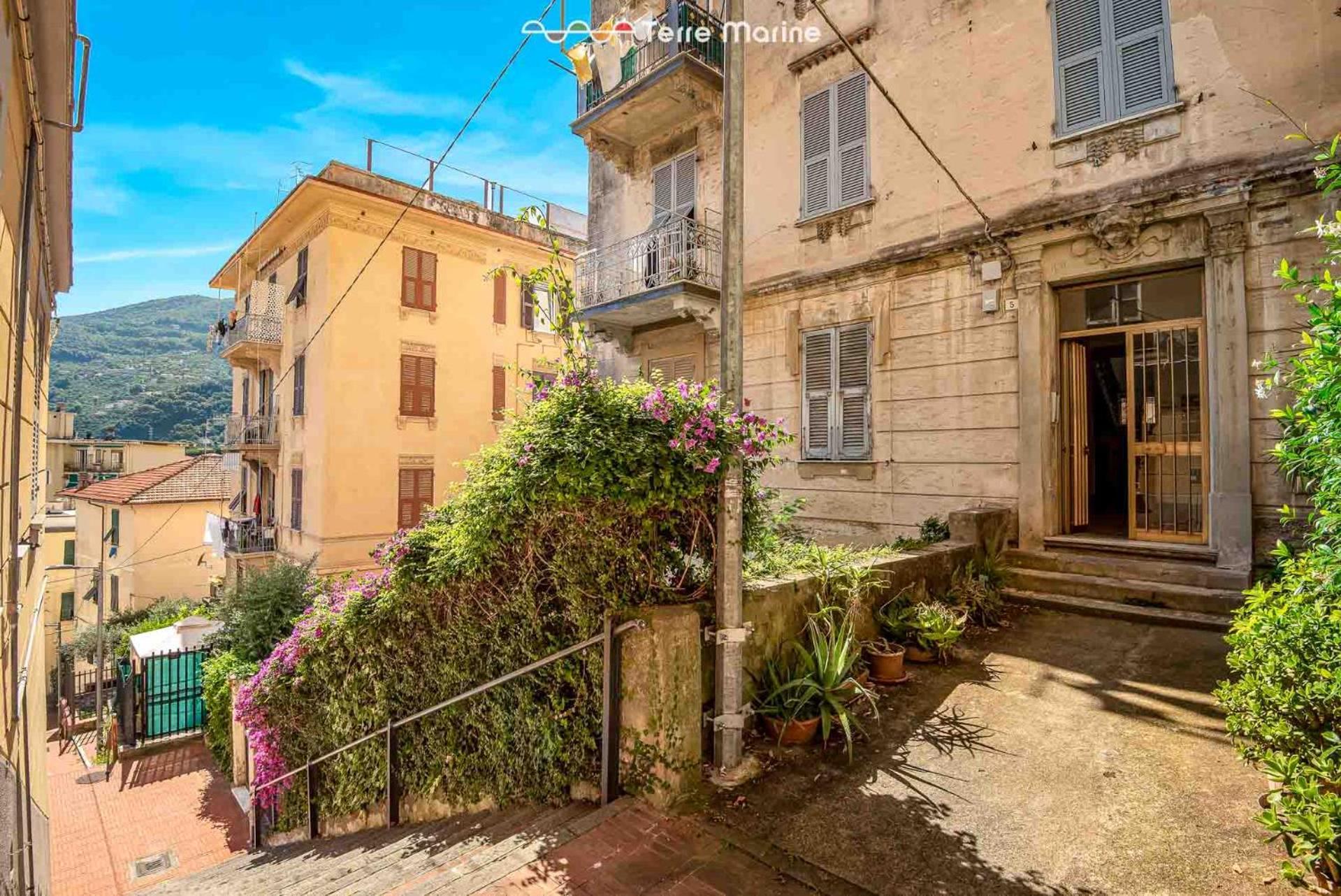 On The Rock, Terremarine Appartement La Spezia